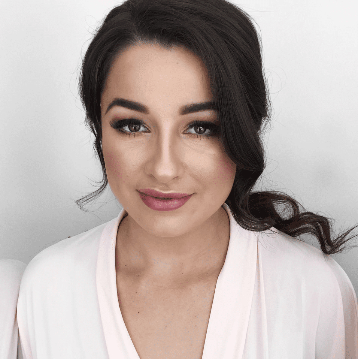 BRISBANE MAKEUP ARTIST — Australia & New Zealand Elopement Photographer